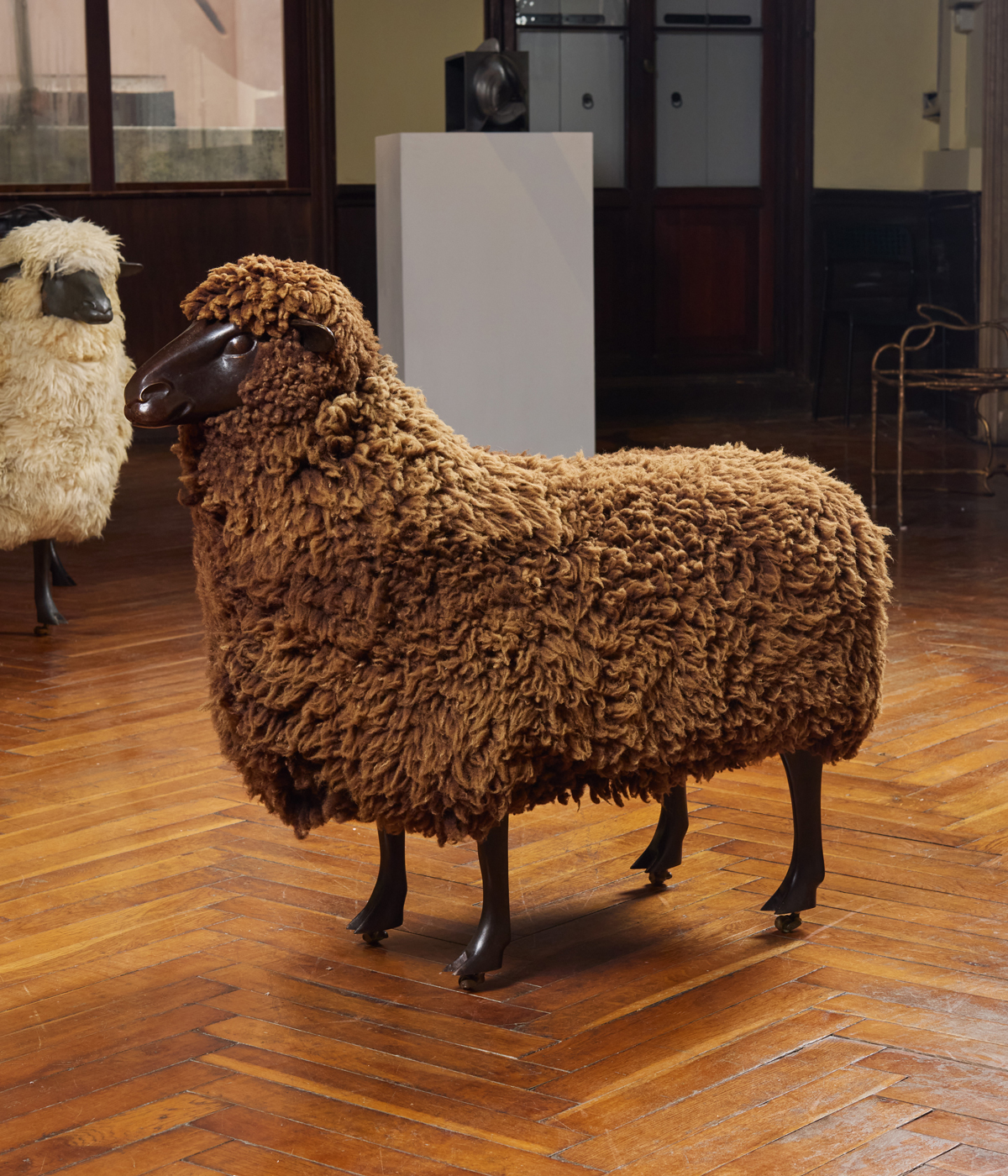 sheep sculpture in palace