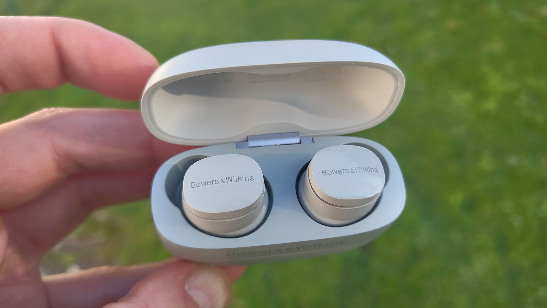 ジャンク Bowers & Wilkins B&W Pi6 Amazon.com: Bowers & Wilkins Pi6