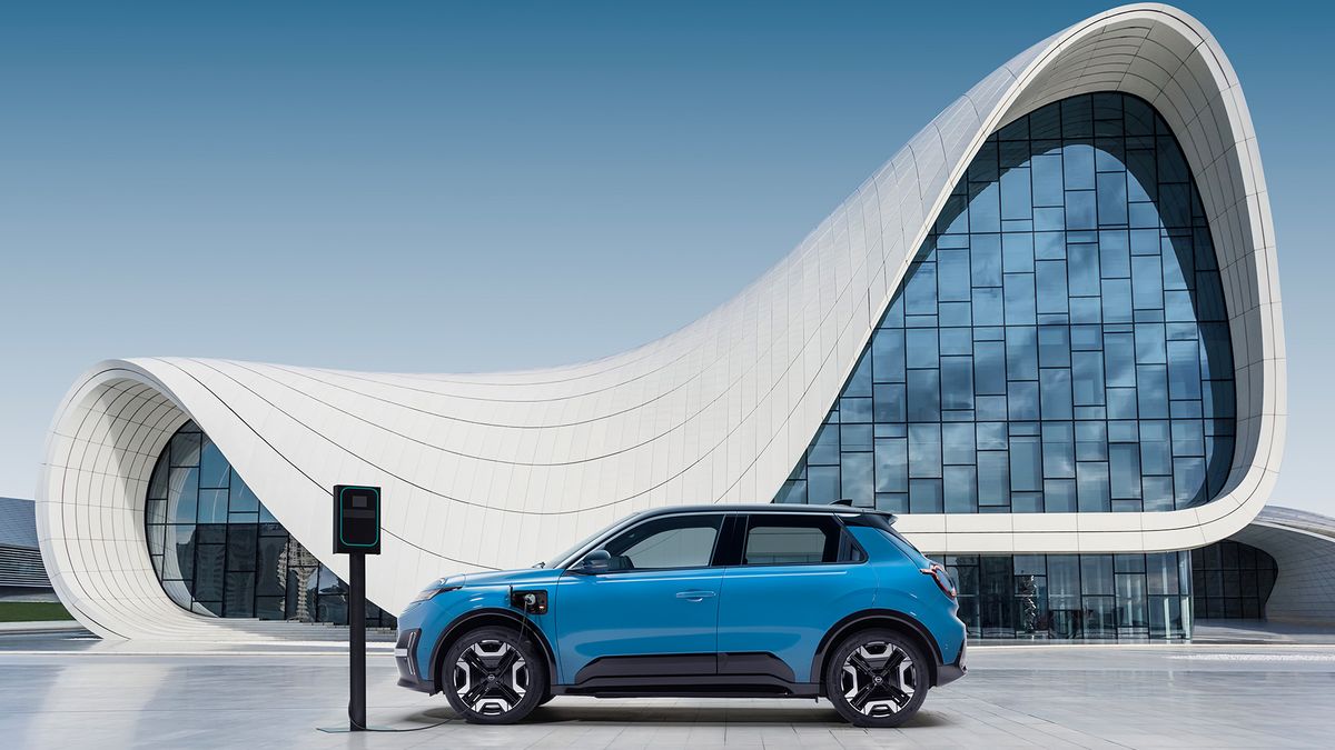 The Nissan Micra returns as an EV – but it borrows way too much from the Renault 5 E-Tech for my liking