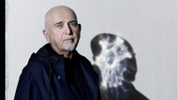 Peter Gabriel press shot