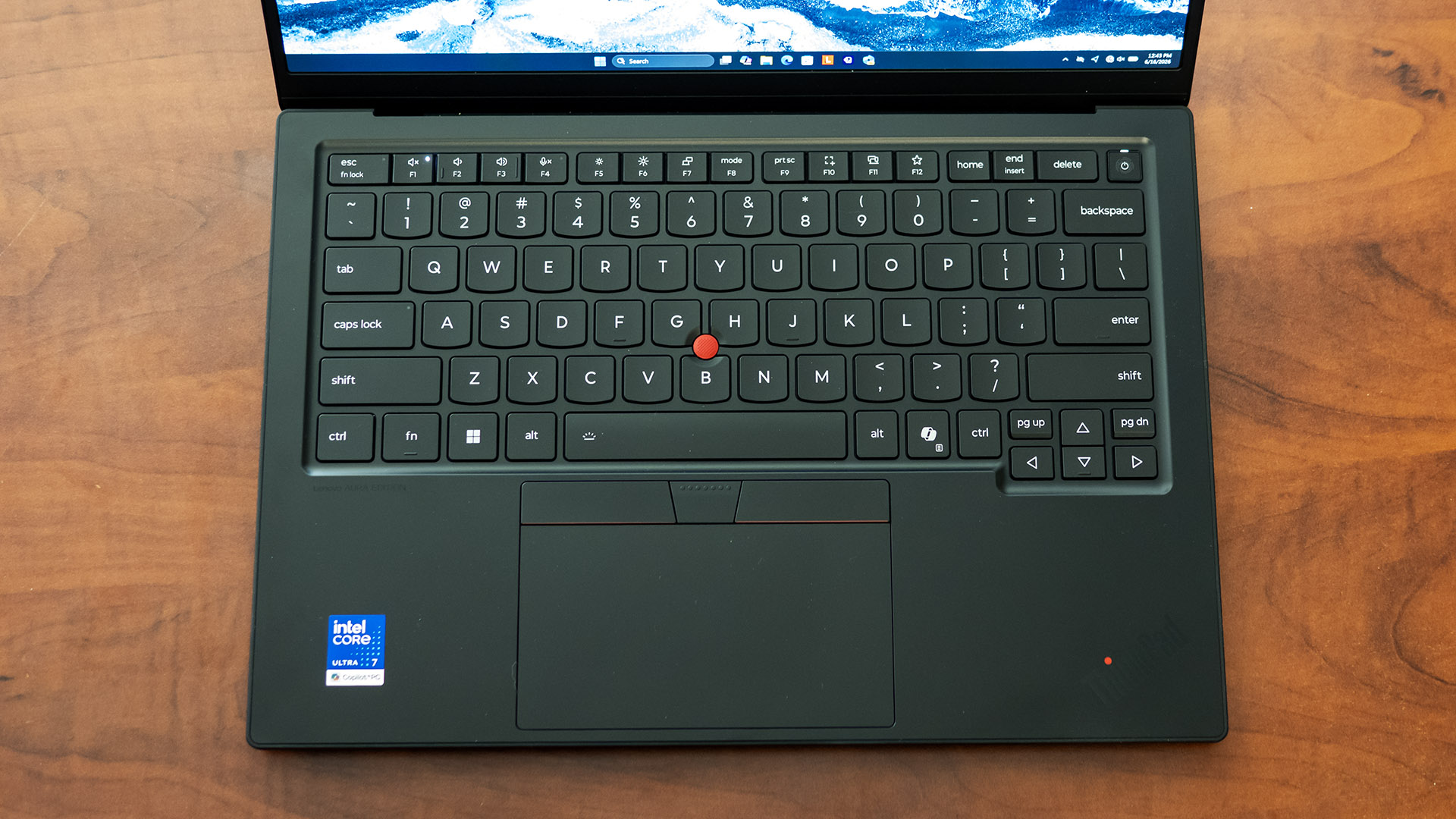 Lenovo ThinkPad X1 Carbon Gen 14