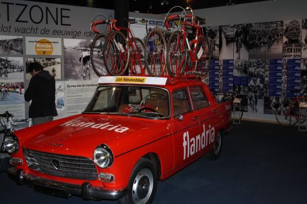 One can imagine Guillaume Driessens behind the wheel.