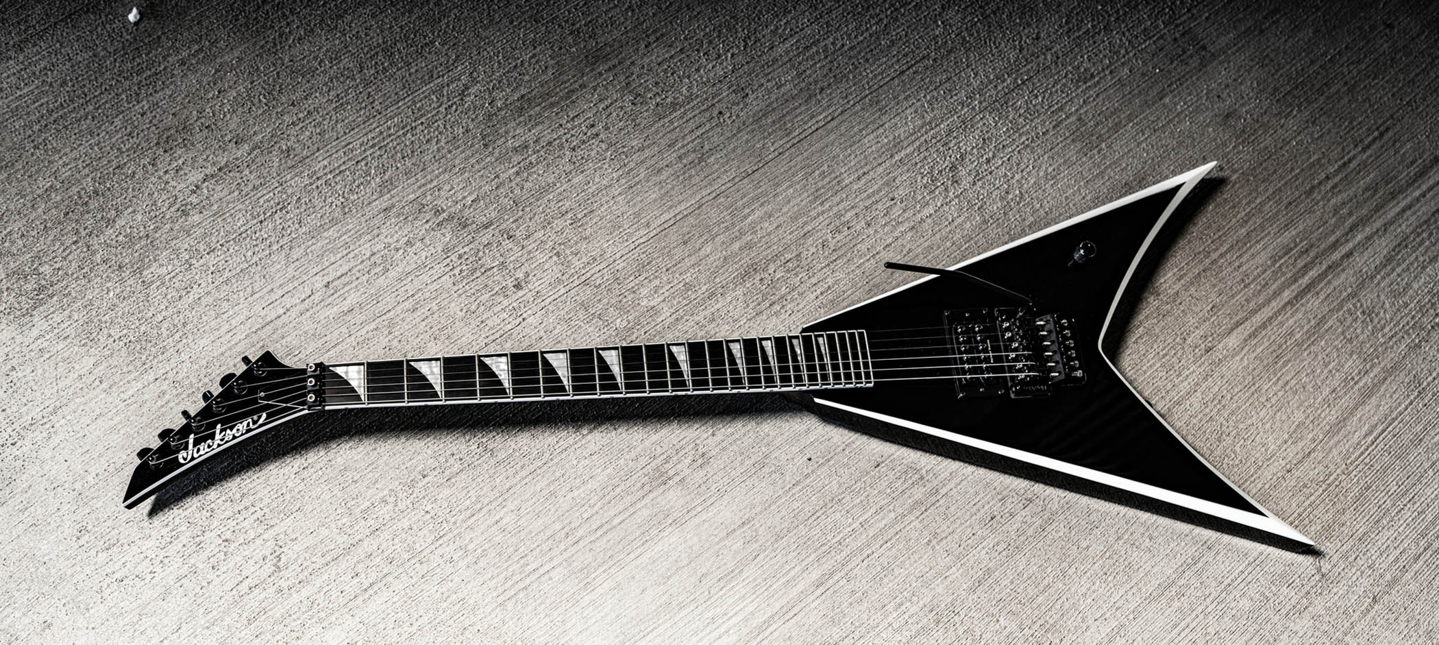 Jackson Pro Series Wes Borland King V
