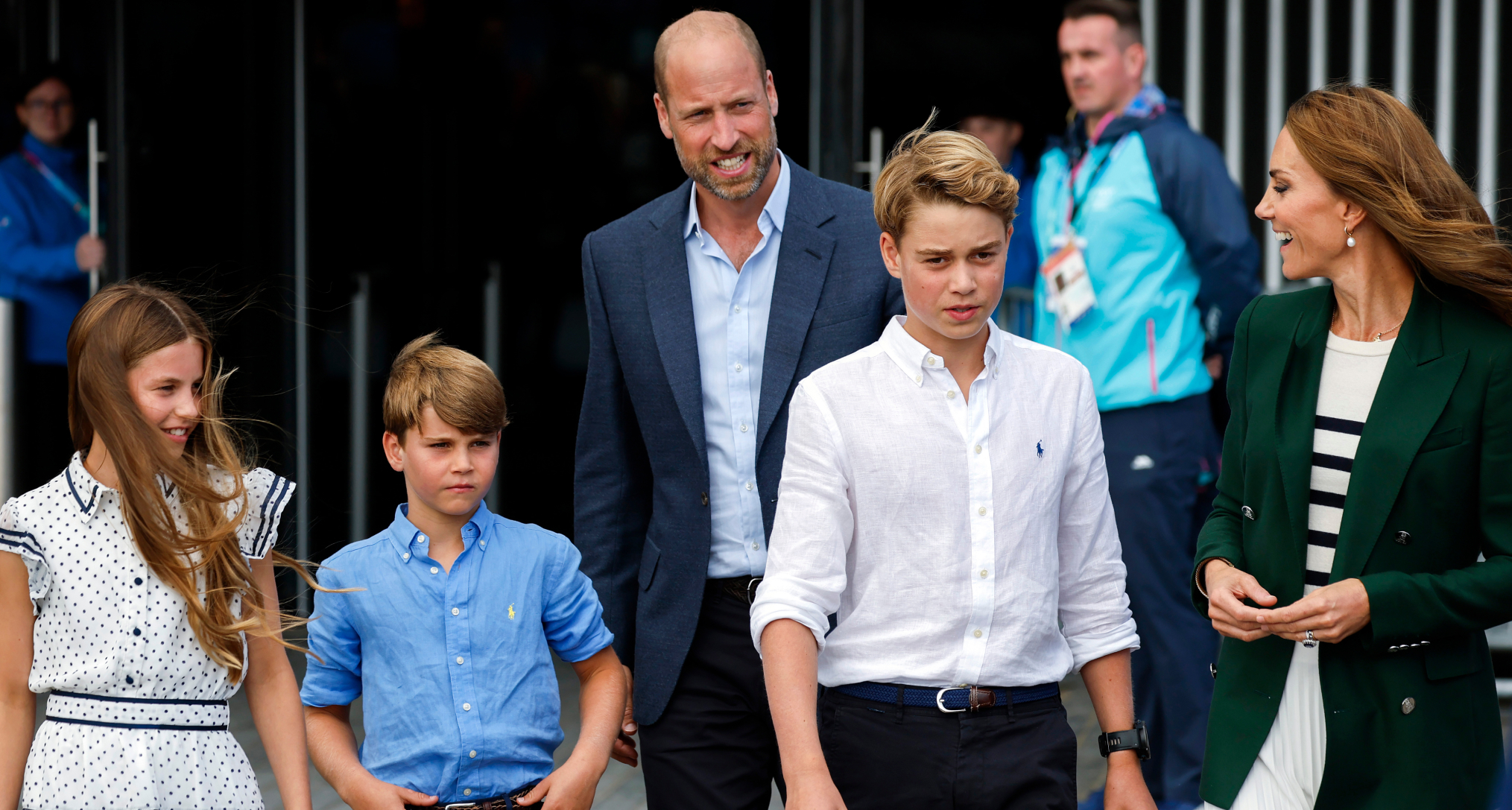 Princess Charlotte, Prince Louis, Prince George, Prince William and Princess Kate walking outside the Commonwealth Games