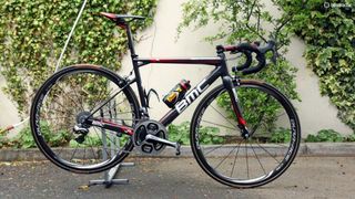 Pro bike: Cadel Evans' BMC TeamMachine SLR01