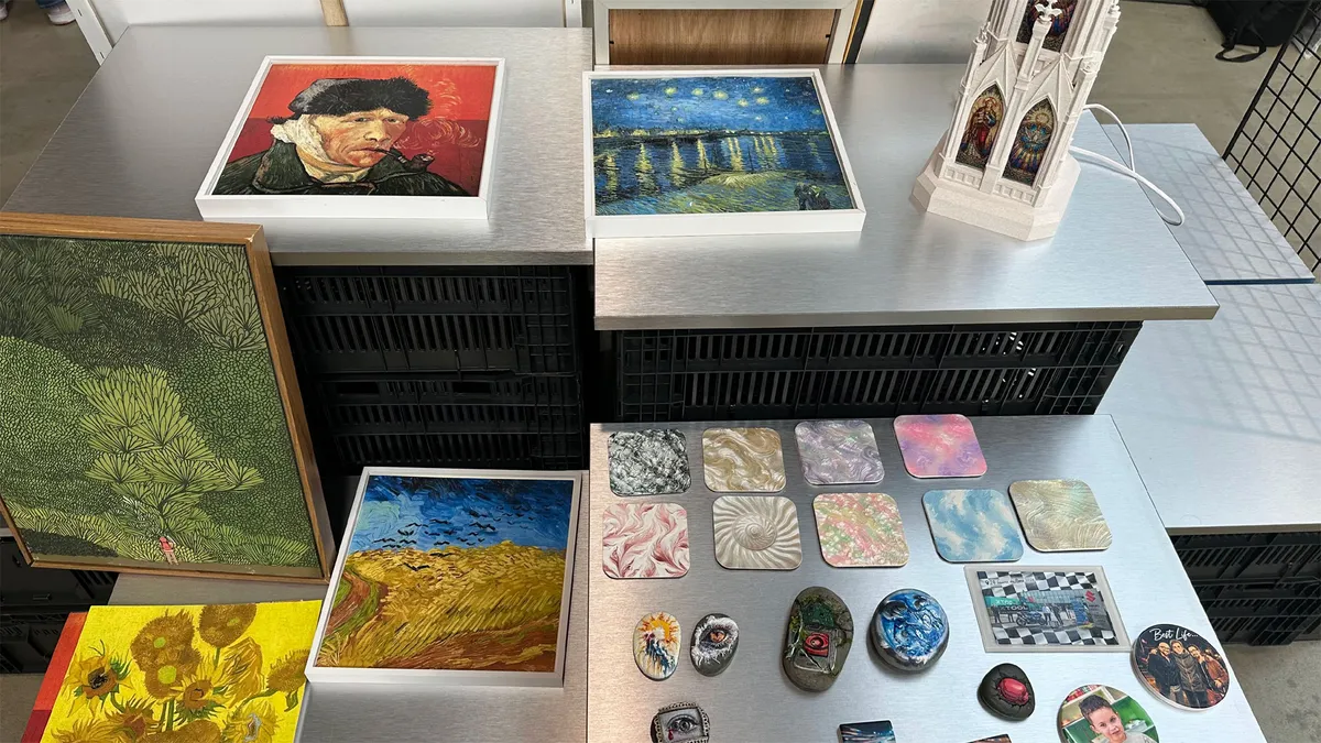 Post image 22