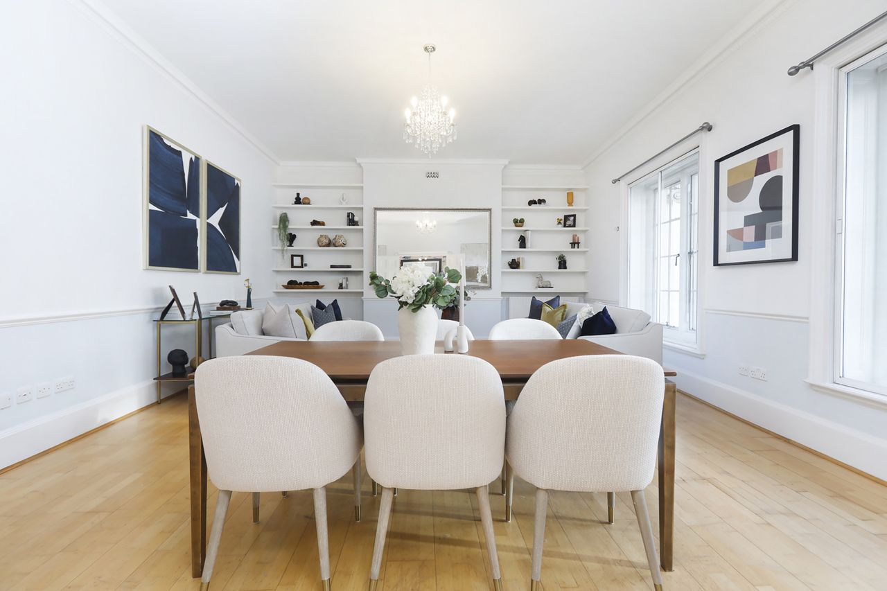 Images of a flat on Fleet Street, London