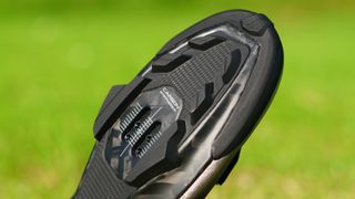 Shimano RX801 gravel shoe tread pattern details