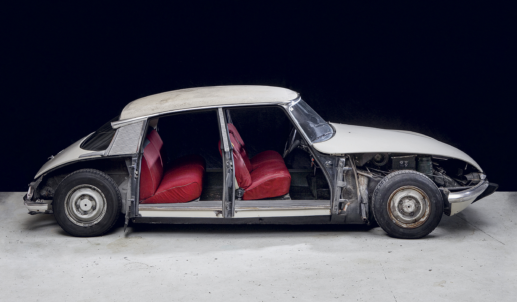 Citroën DS: A Mid-Century Modern Goddess - Speedhunters