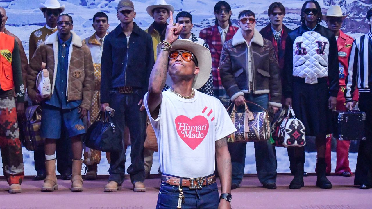 celebrities-louis-vuitton-pharrell-williams