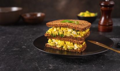 egg mayonnaise sandwiches