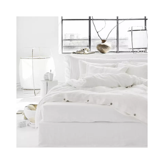 white linen sheets