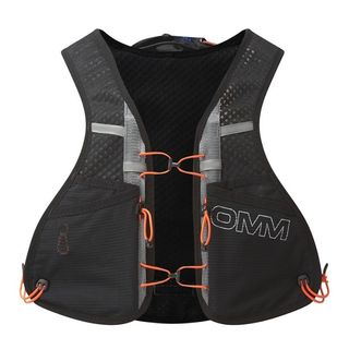 OMM TrailFire Vest, one of the best gifts for runners