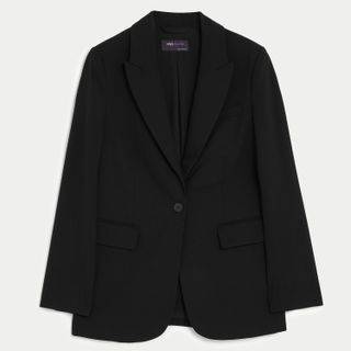 Victoria Beckham's black blazer outfit