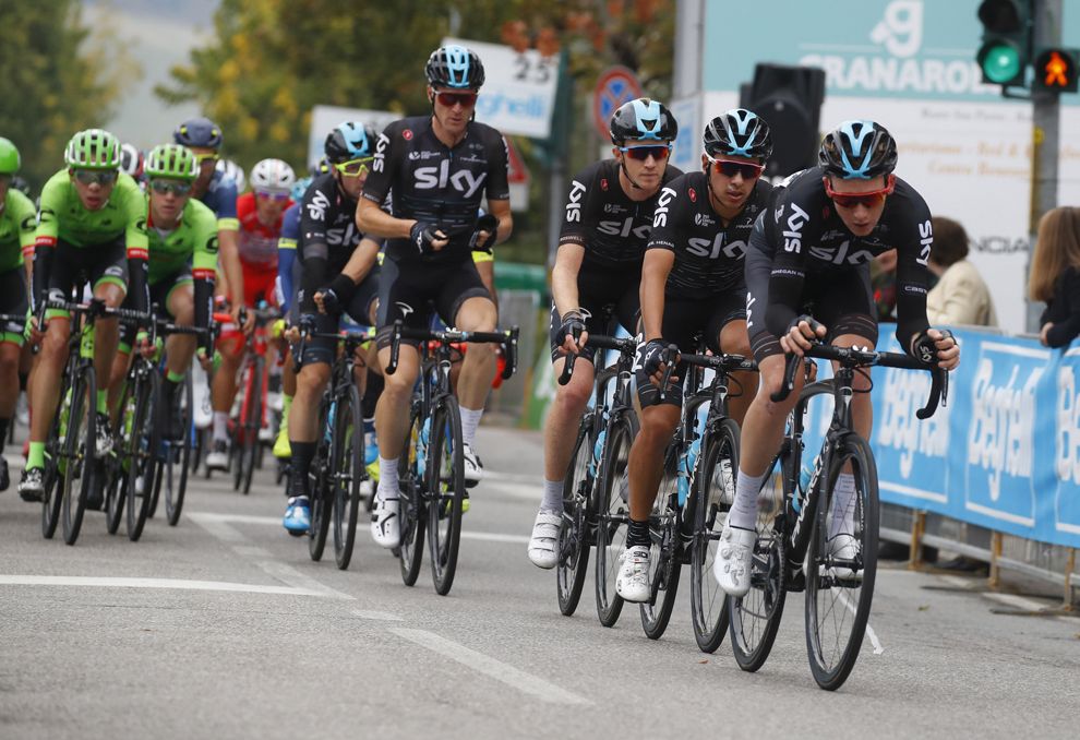 Team Sky set the pace