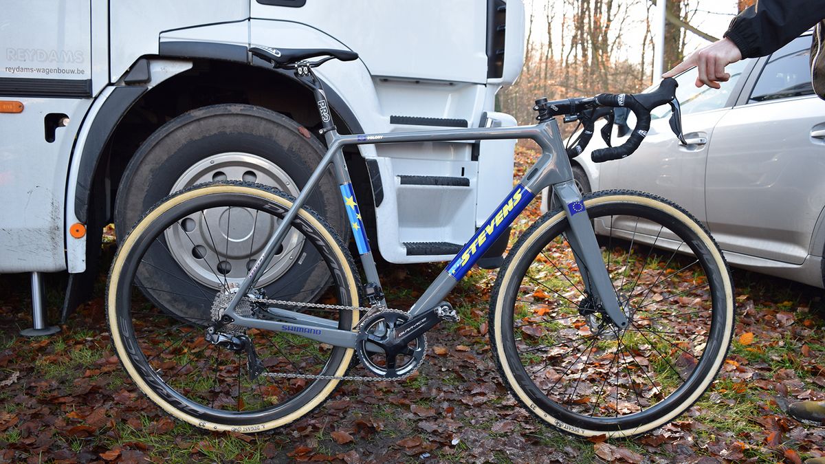 Mathieu van der Poel's Stevens Super Prestige in European Champion custom colours.