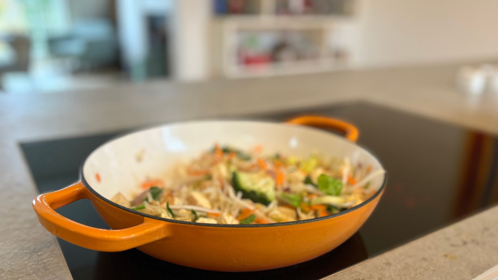 Testing the Dunelm Cast Iron Casserole Dish