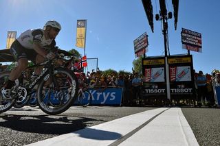 Mark Cavendish (Dimension Data) crosses the line first to win stage 14 Tour de France