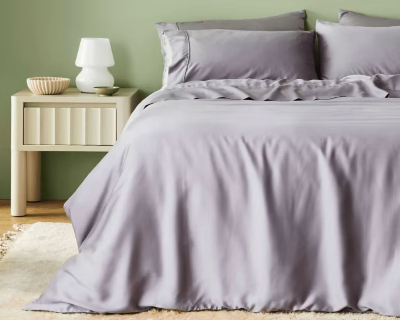 Do queen sheets fit a full bed? Answers from bedding experts Homes