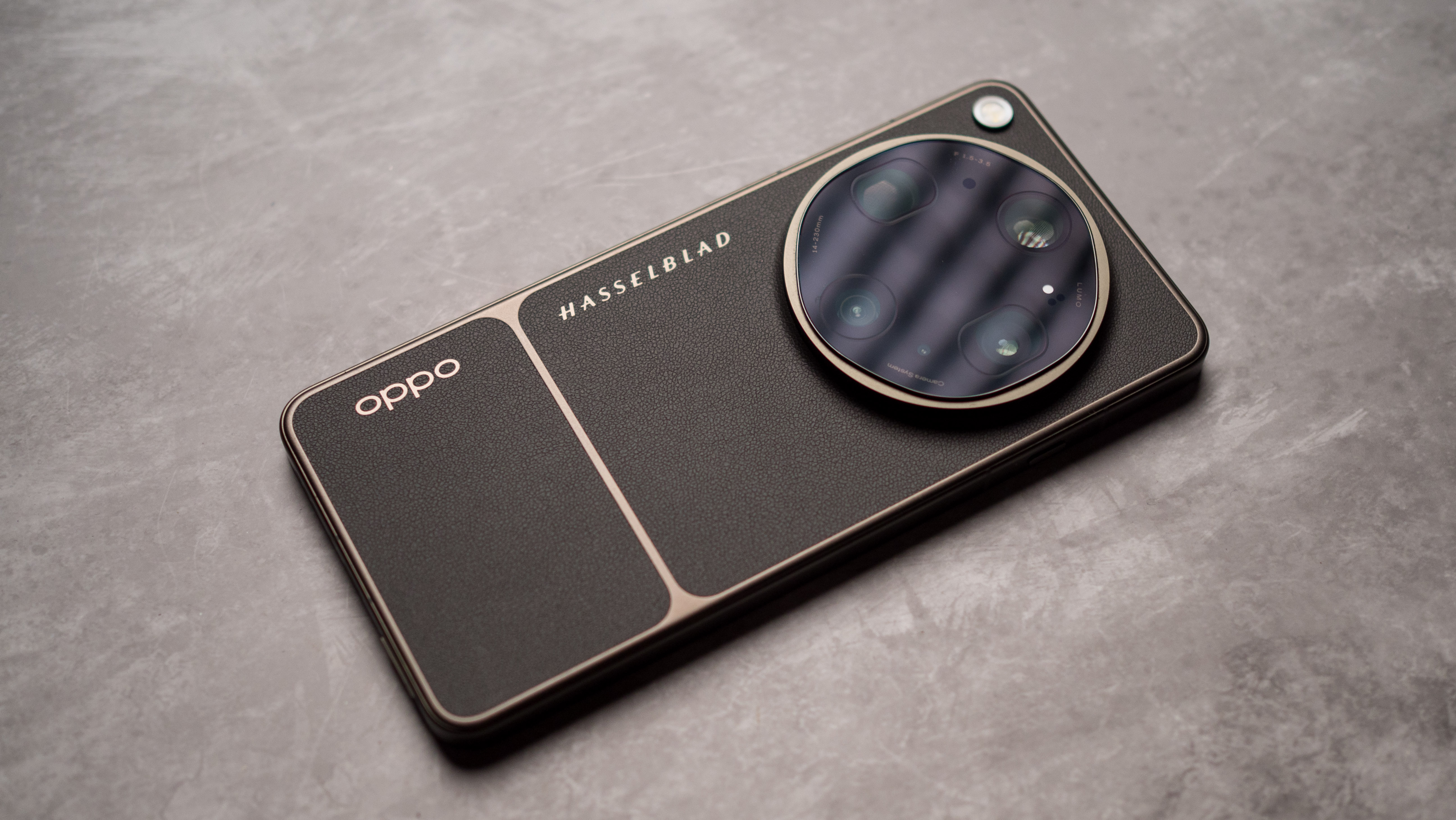 OPPO Find X9 Ultra hands-on testing