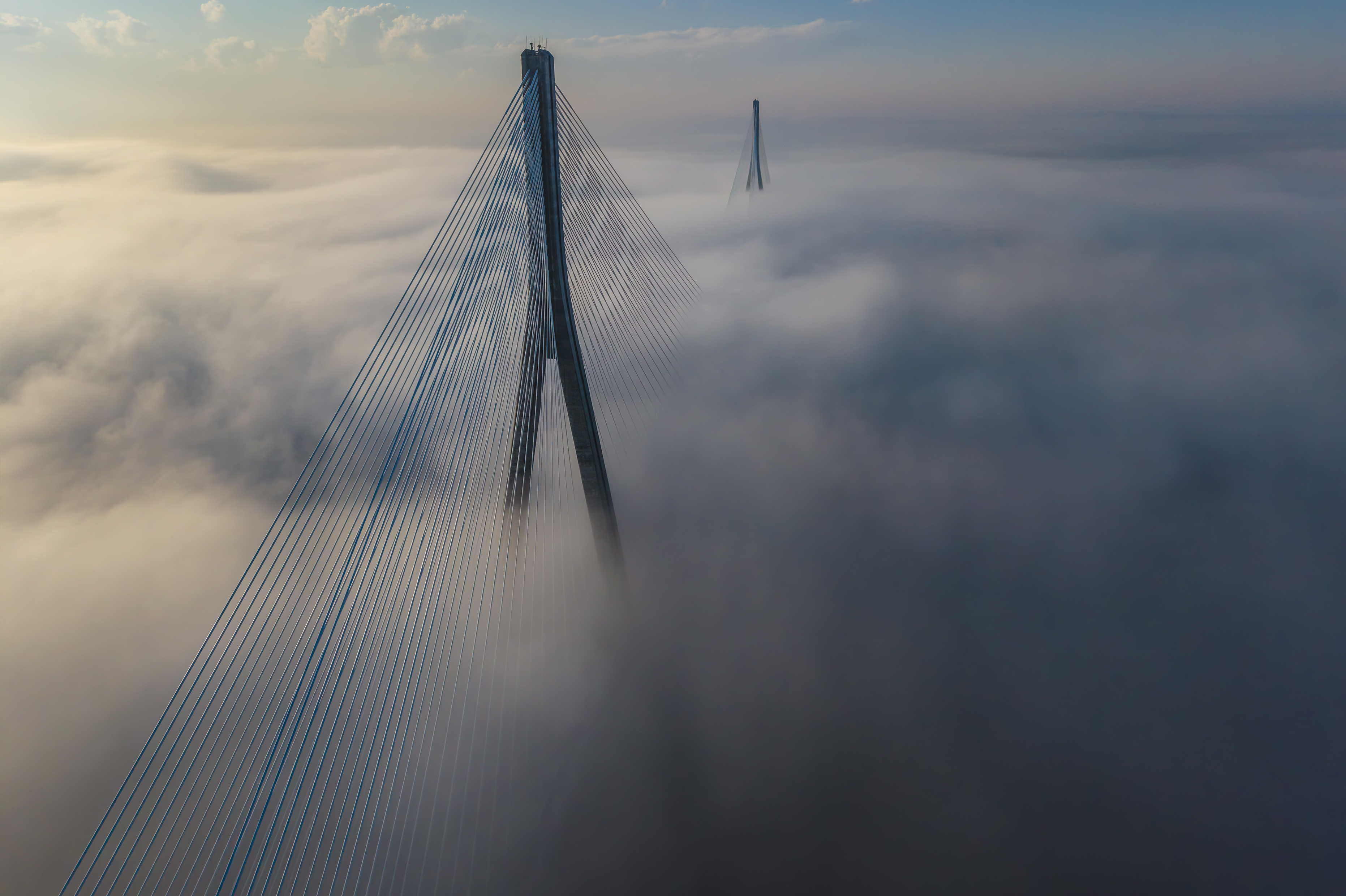 Gordie Howe International Bridge_Architect Erik Behrens_AECOM_WDBA-Fog Shot
