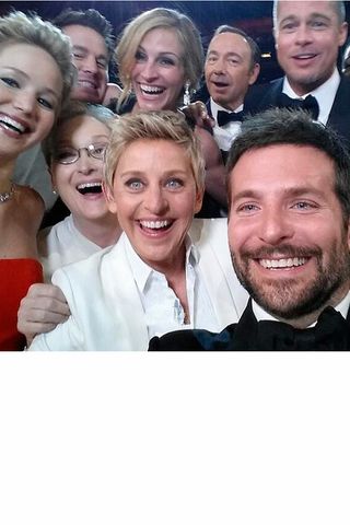 The Oscars 2014 In Celebrity Selfies