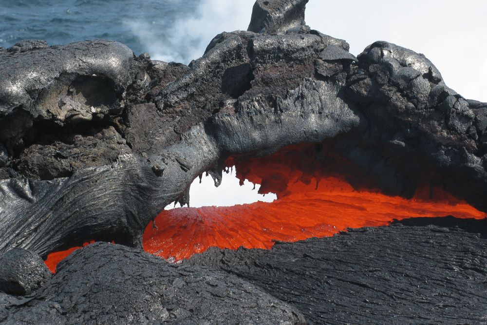 volcano facts, volcano eruptions