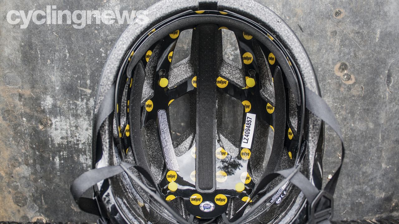 Lazer Sphere MIPS helmet