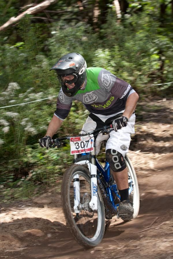 Ben Hardman races to second place