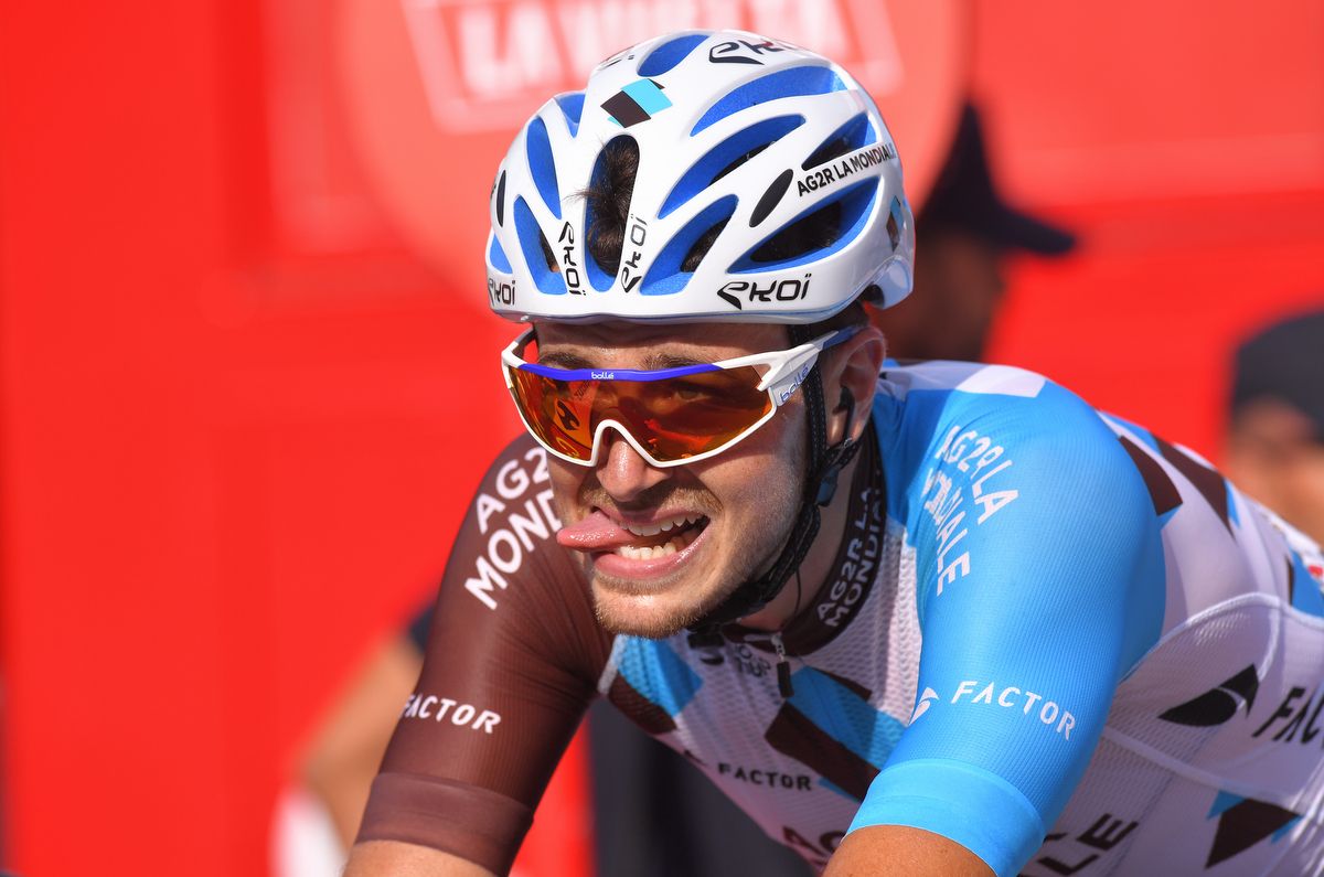Thomas Voeckler? No, it's Alexis Gougeard (AG2R La Mondiale)