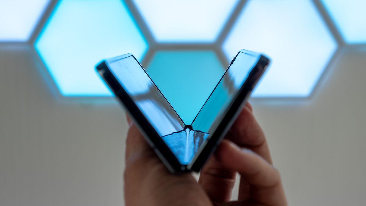 Samsung may ditch the Galaxy S23 FE for a new type of foldable phone