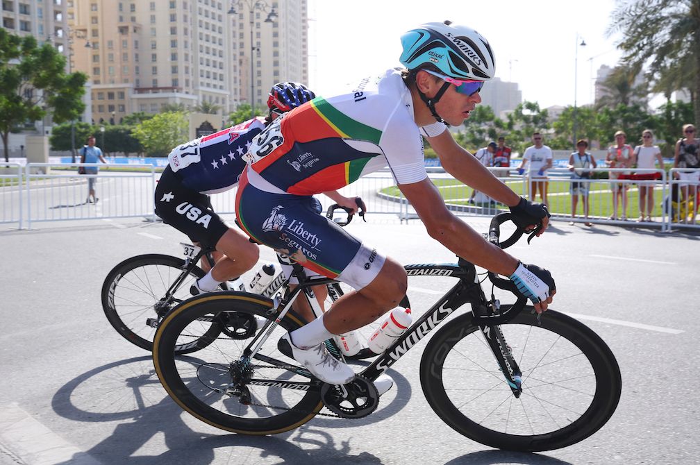 Nuno Bico racing the under-23 World Championship road race in Doha, Qatar