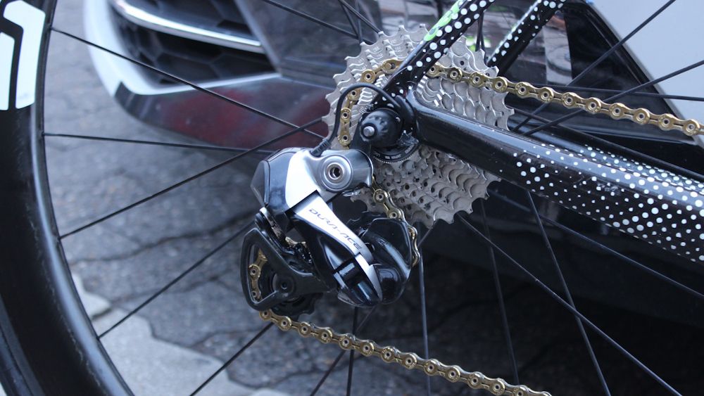 The Shimano Dura-Ace Di2 rear derailleur is a standard affair, unlike Boasson-Hagen's Dimension Data teammates who are known to run CeramicSpeed jockey wheels