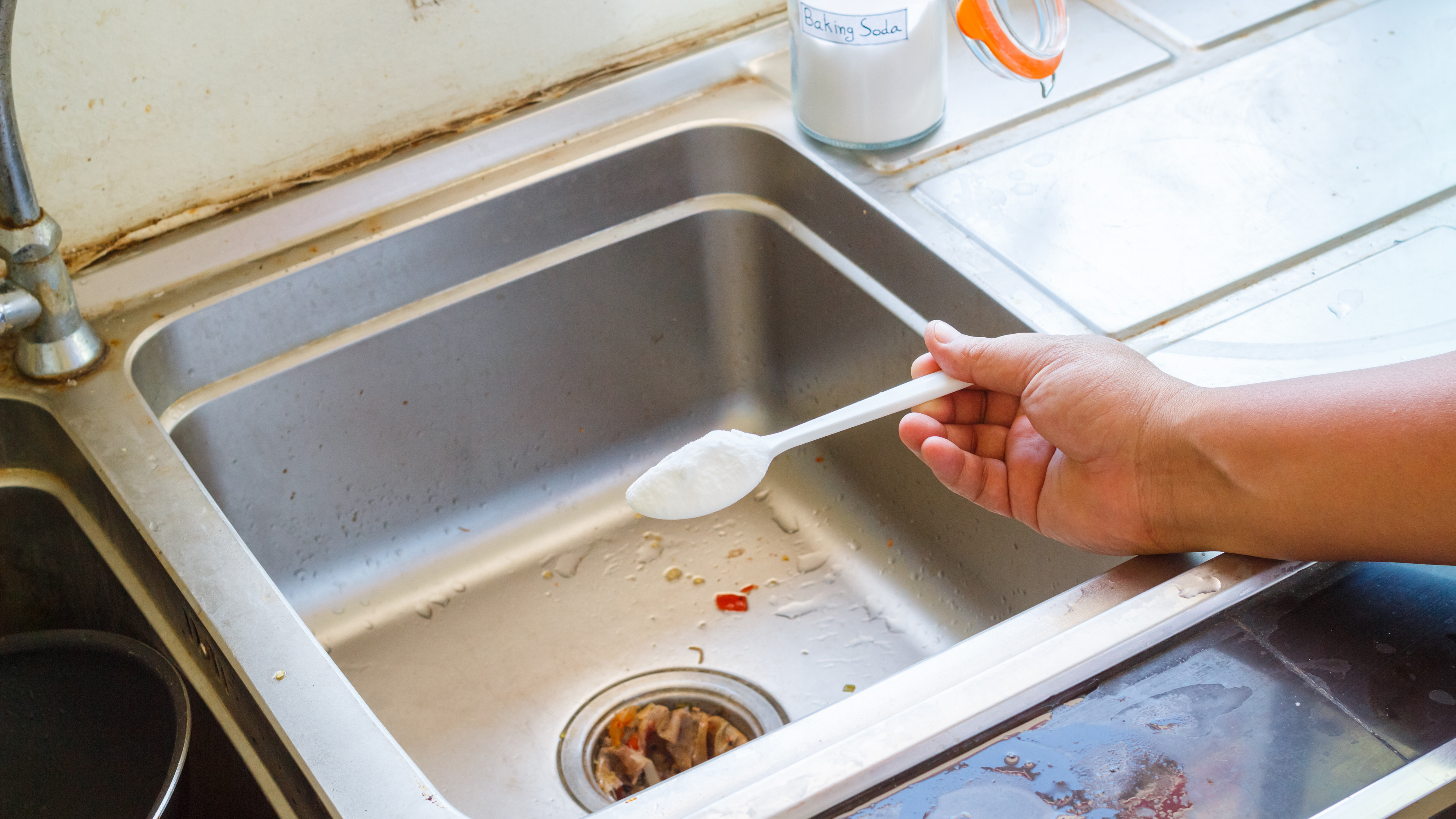 Baking soda in the sink