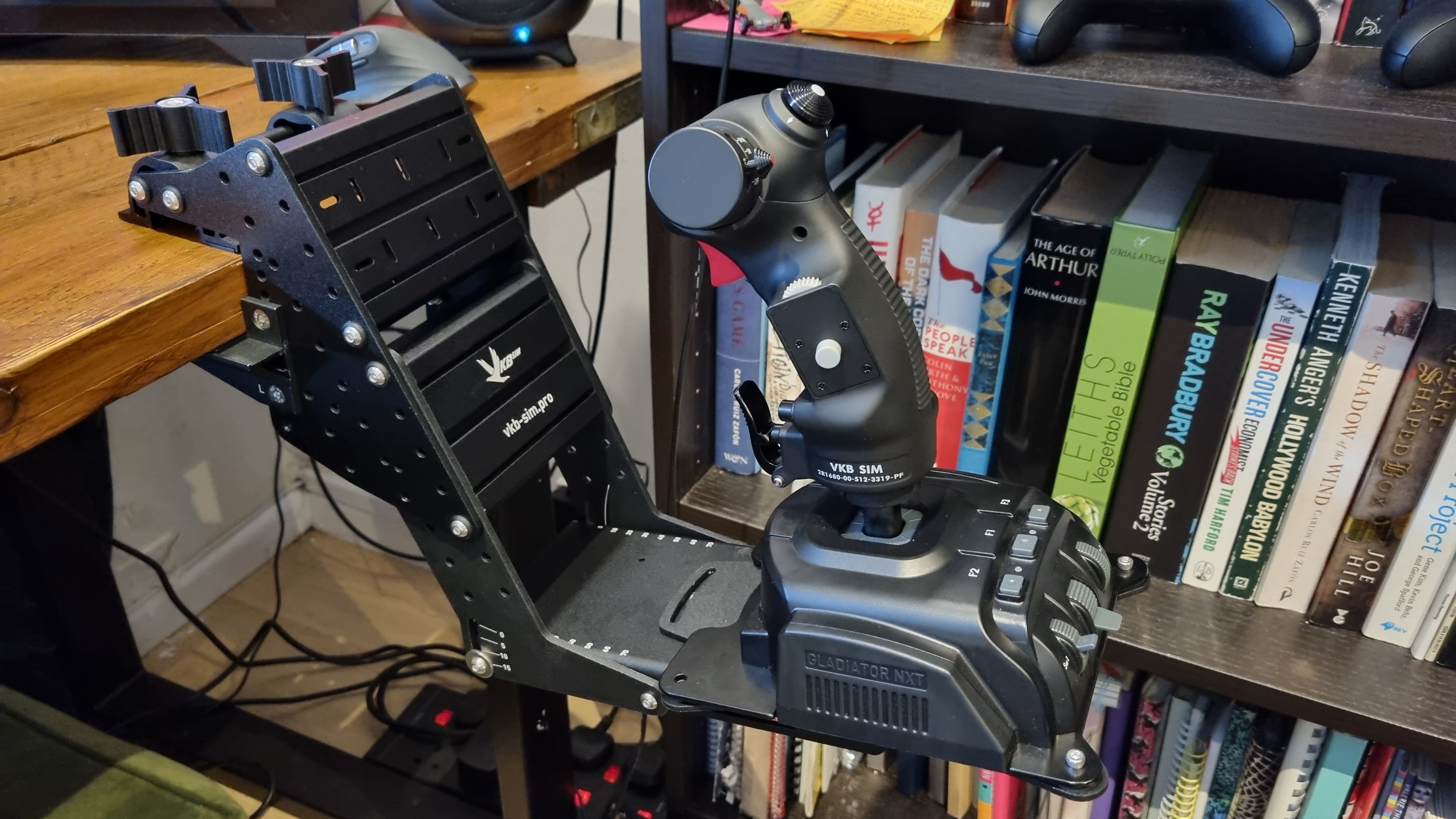 VKB Gladiator NXT EVO F-14 Combat Edition + STECS Throttle System review