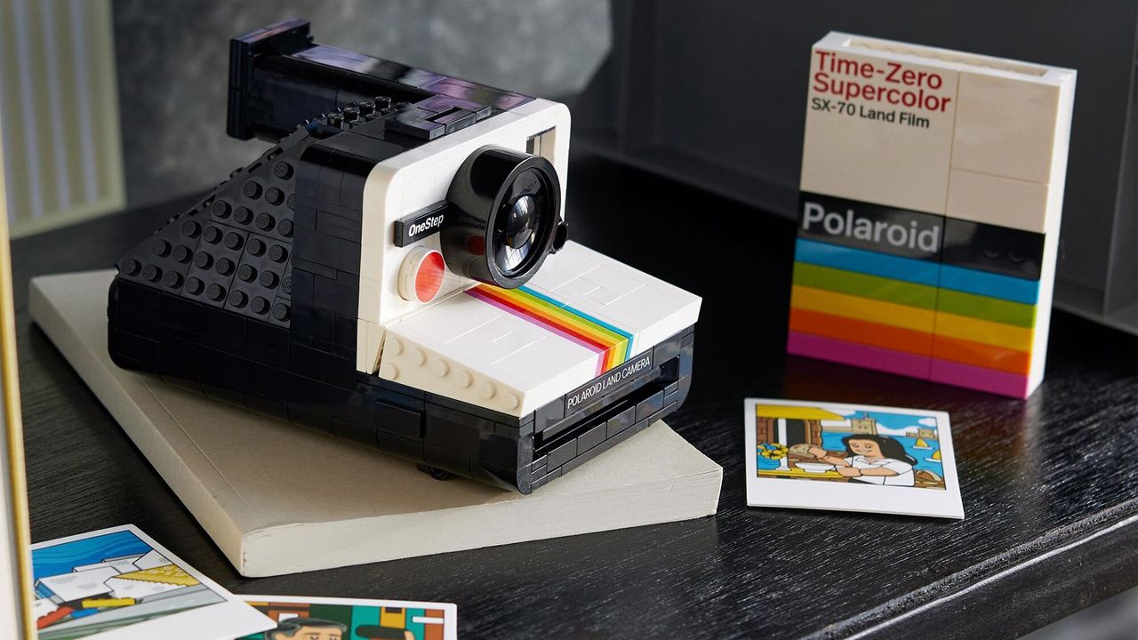 Lego Polaroid Camera set