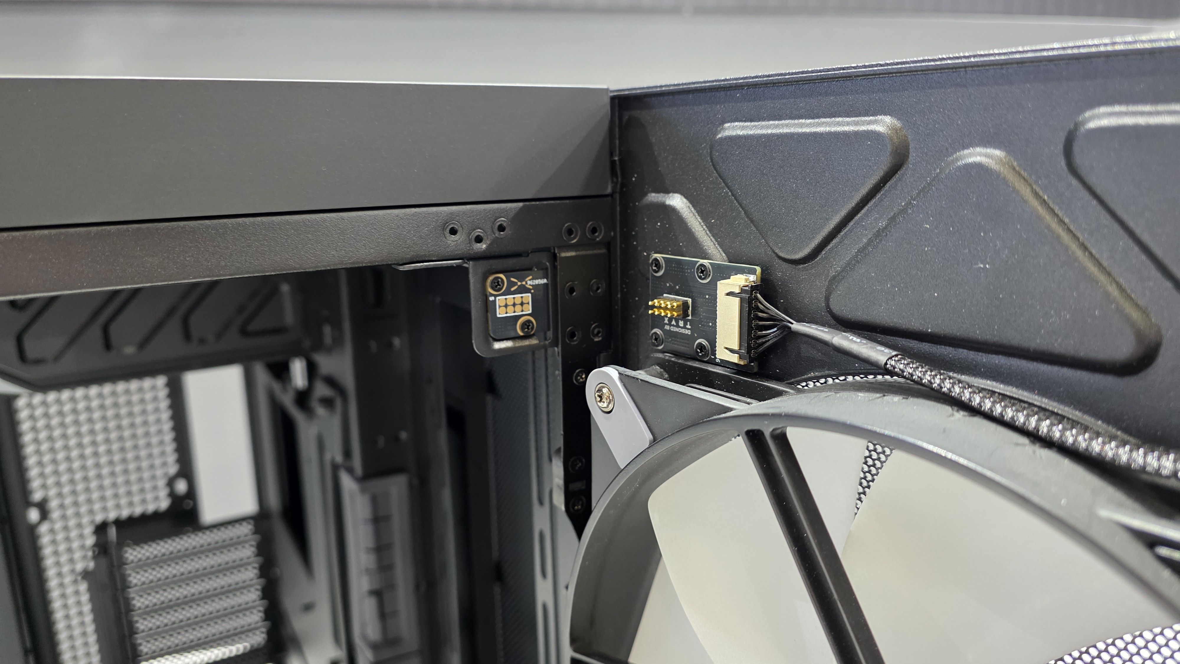 The Tryx Luca Air PC case in black