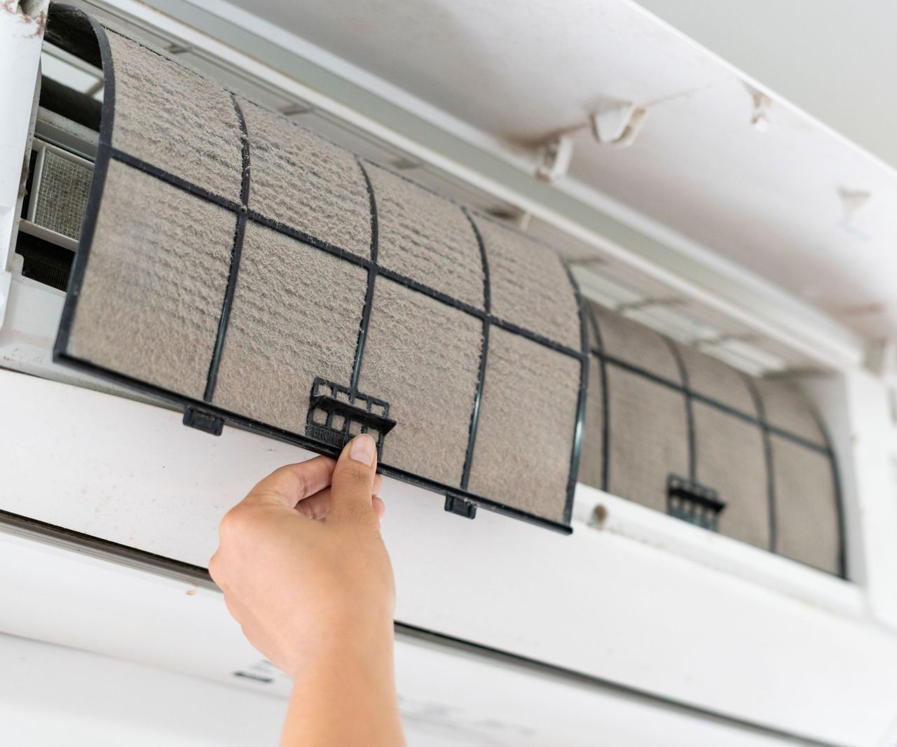 How to clean your HVAC system 6 DIYfriendly tips from pros Homes