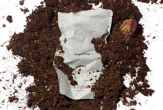 natureofthings bath soak compostable bag in dirt
