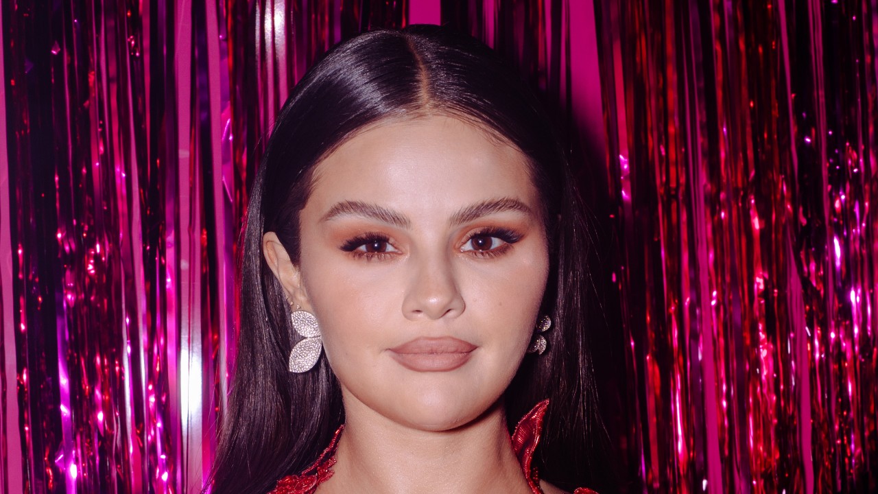 Selena Gomez’s Fresh-Faced Selfie Radiates Self-Love | Marie Claire