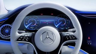 Mercedes EQS Hyperscreen