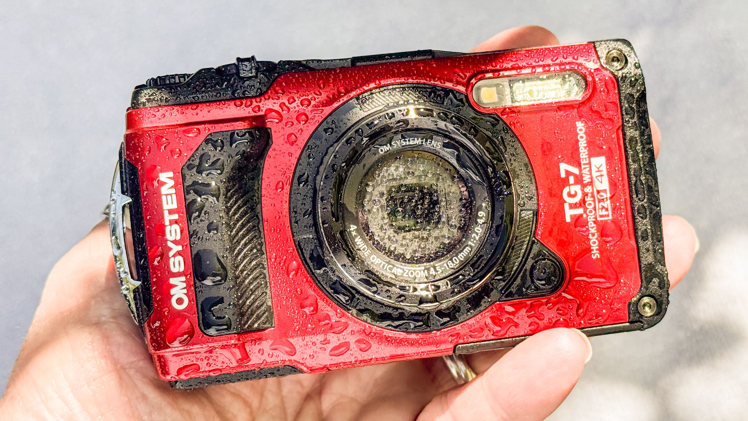Rugged Compact Cameras Outperform Trendy Retro Models for Adventures