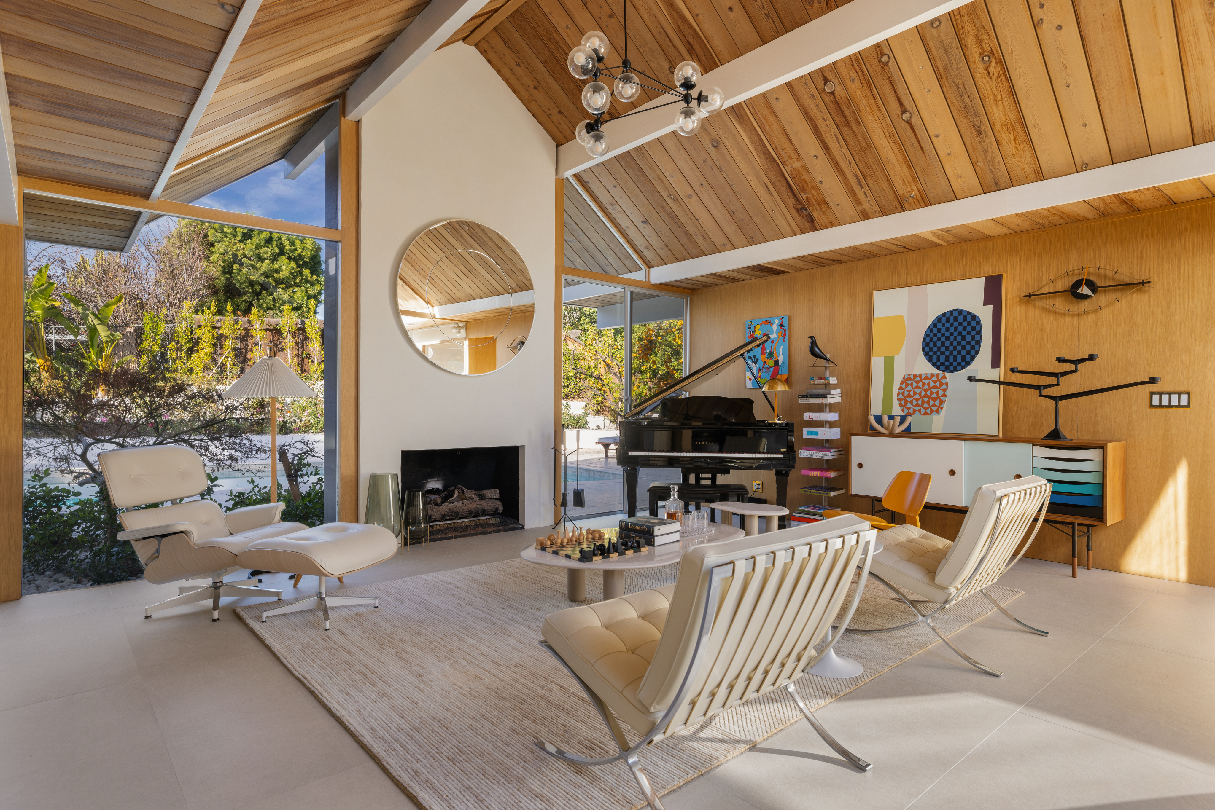 joseph eichler house in thousand oaks, california