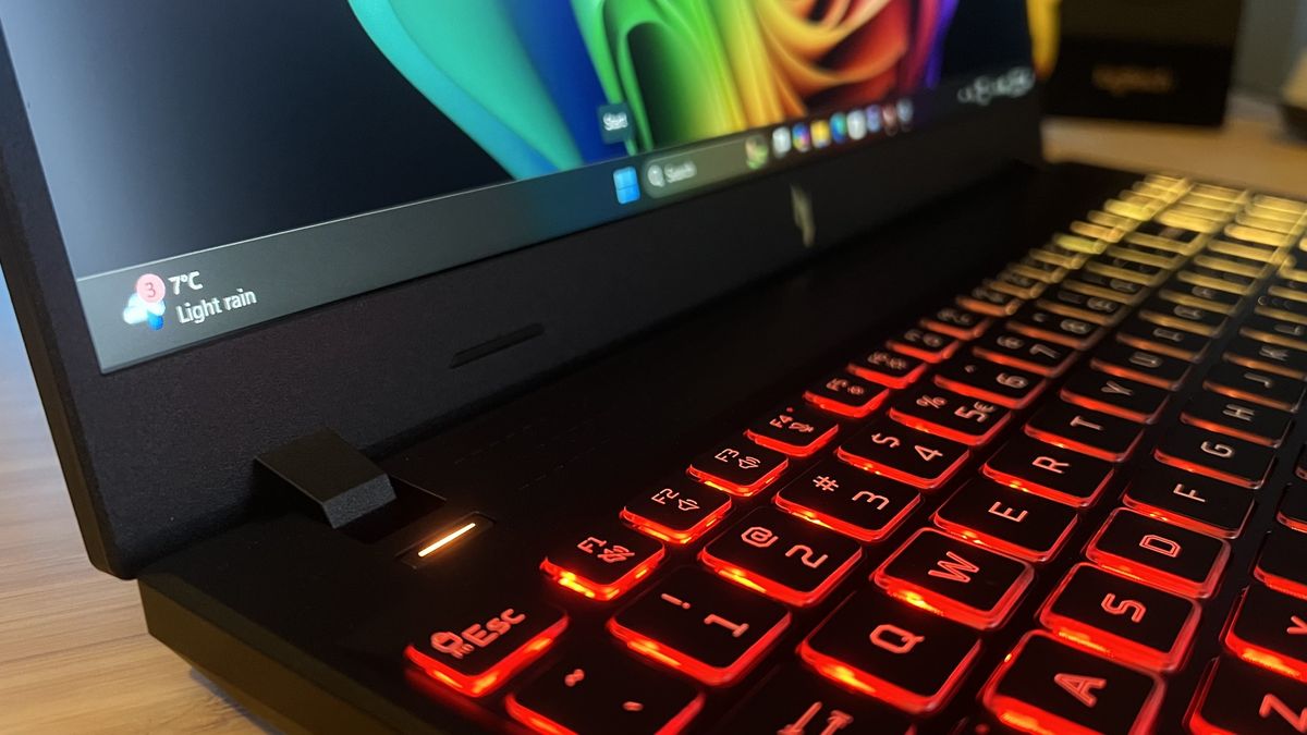 Close up on hinges on Acer Nitro V 16 AI gaming laptop