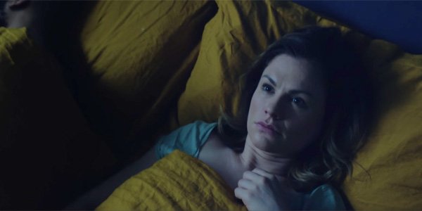 Anna Paquin on Pop&#039;s Flack in bed