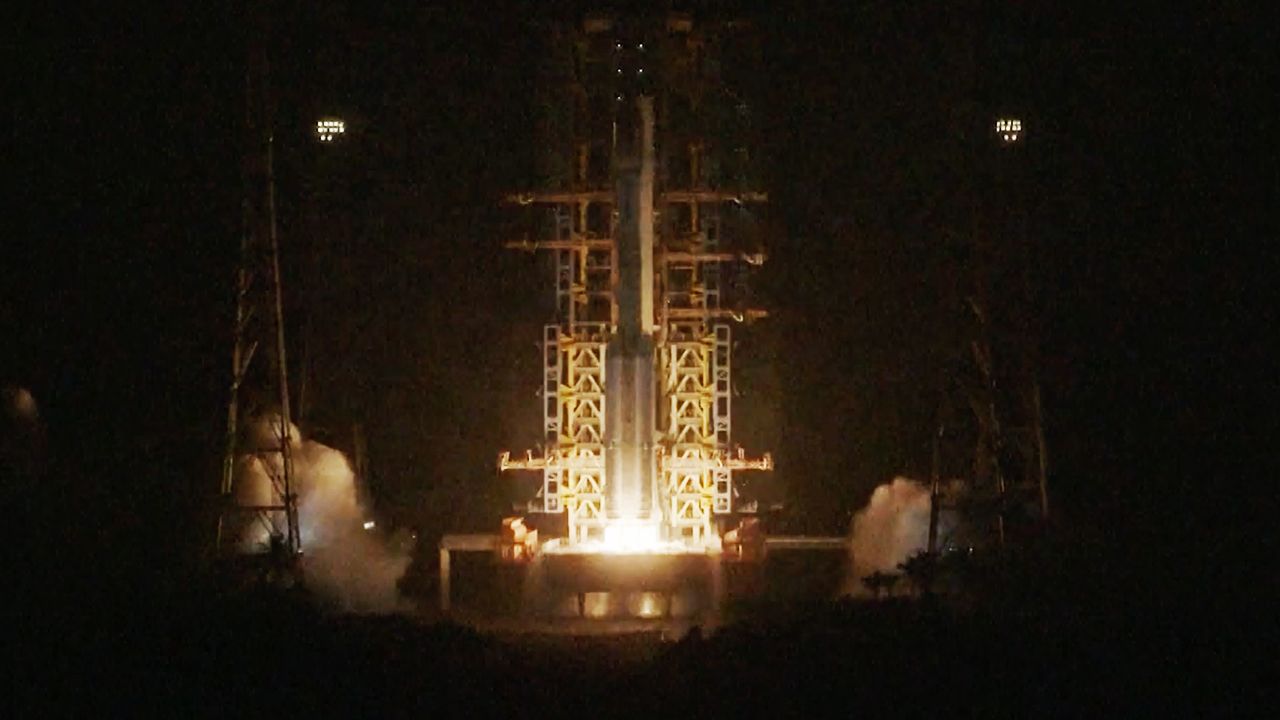 Chinese rocket explodes less than 90 seconds after liftoff