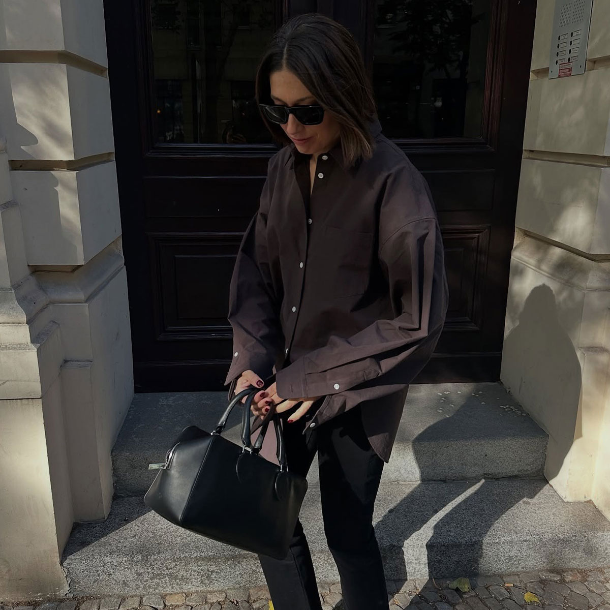 @lucyalston_ casual outfit idea button down shirt 