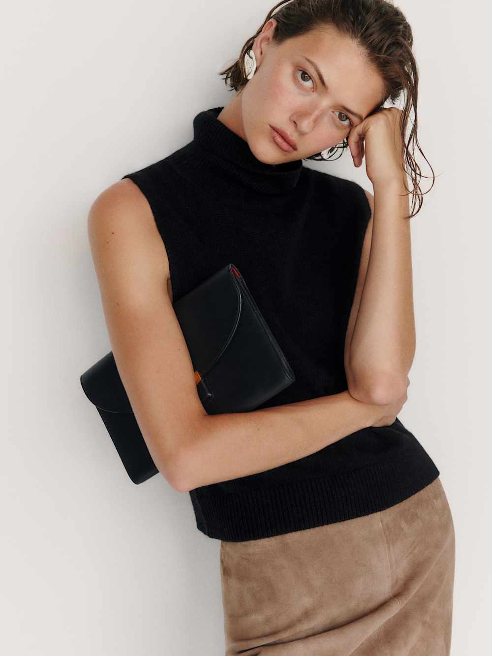 Flora Cashmere Sleeveless Turtleneck