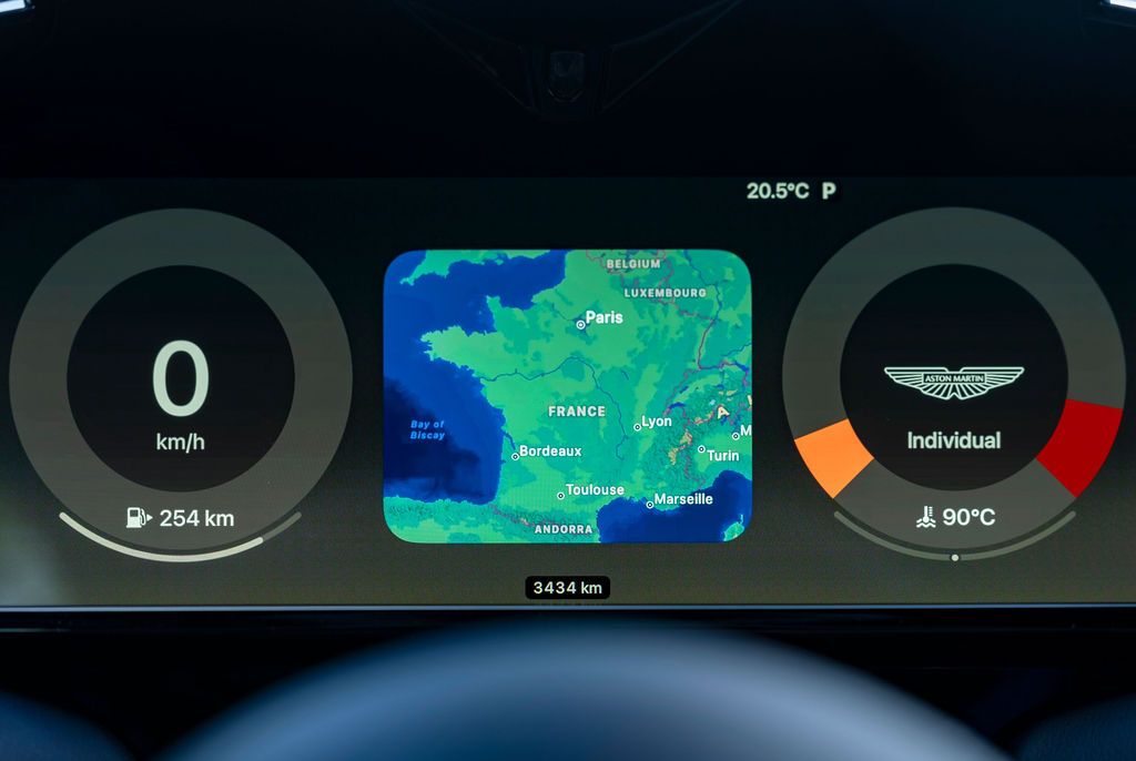 Aston Martin DB12 S CarPlay Ultra