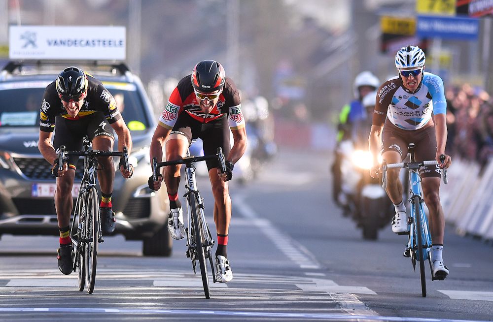 Greg Van Avermaet outsprints Philippe Gilbert and Oliver Naesen to win the 2017 E3 Harelbeke